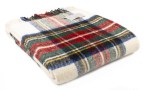 tartan-dress-stewart-throw